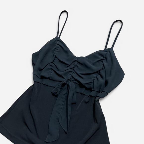 VTG Y2K Hiatus Black Ruched Chiffon Form Fitting Summer Goth Cami Top S/XS - Picture 2 of 7